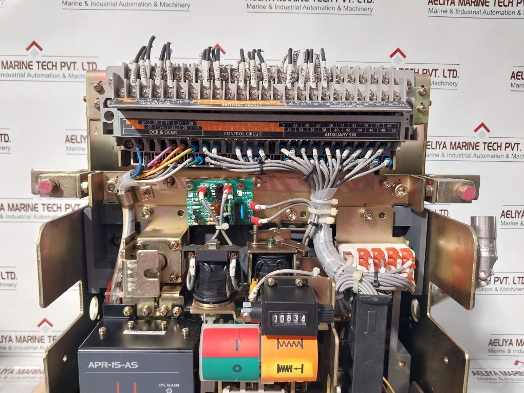 Hyundai Hian 08 Air Circuit Breaker 3 Pole 800A 1000V