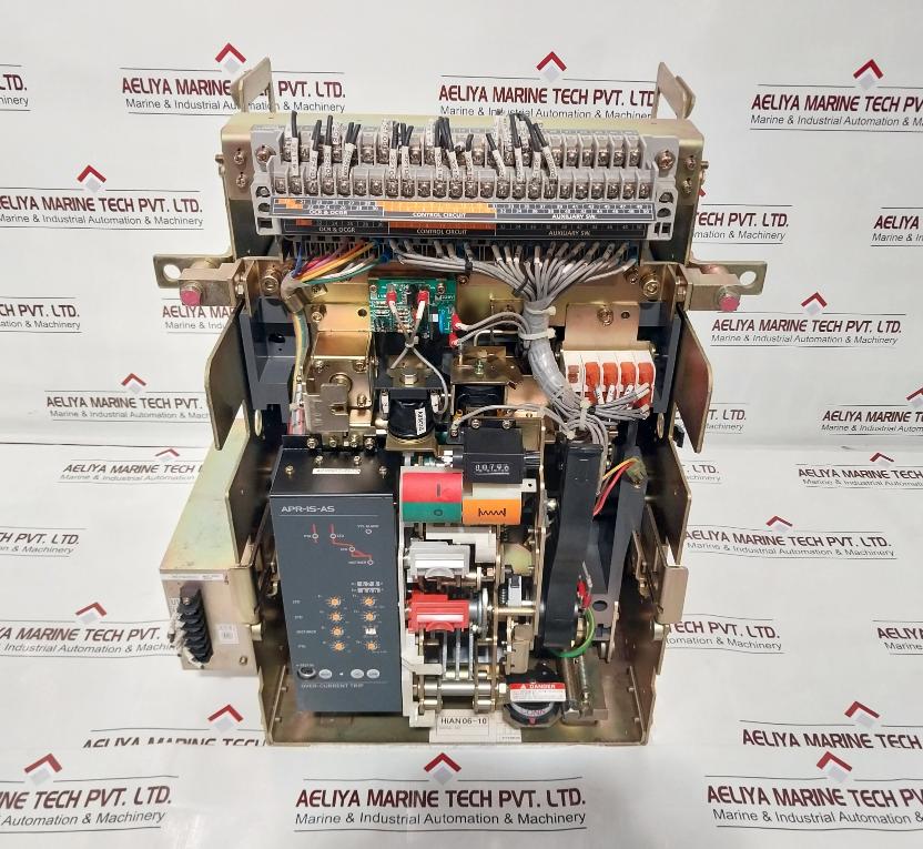 Hyundai Hian 08 Air Circuit Breaker 800A