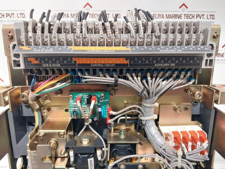 Hyundai Hian 08 Air Circuit Breaker 800A