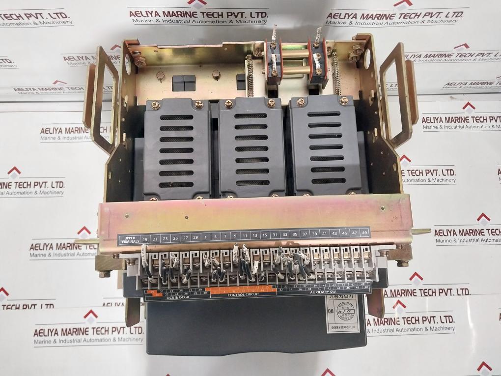 Hyundai Hian 08 Air Circuit Breaker 800A