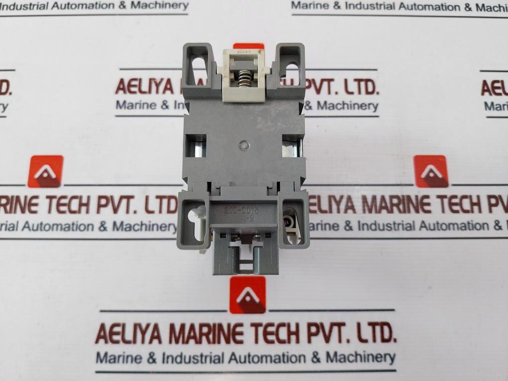 Hyundai Himc 12, 20A Magnetic Contactor 50/60Hz