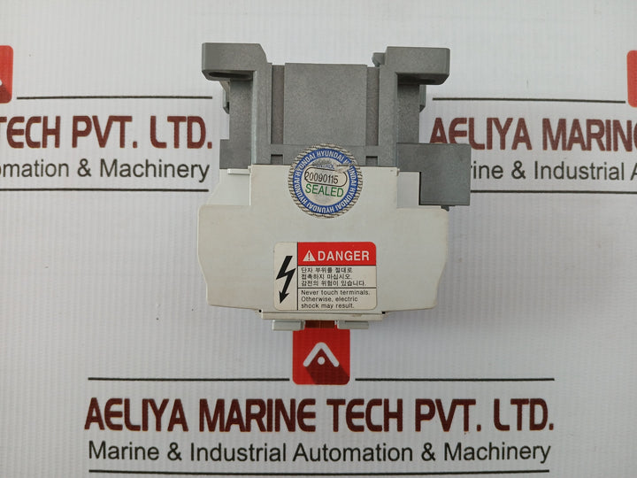 Hyundai Himc 12 Magnetic Contactor 400...440V 60Hz 23Kg~Cm (2.3N-m)