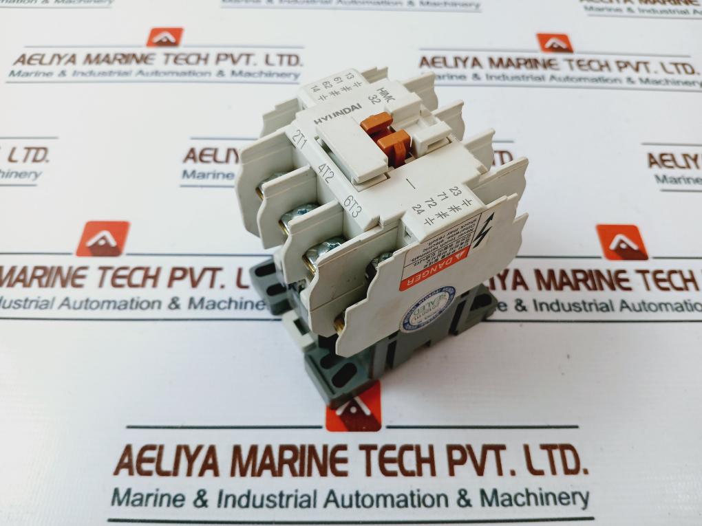 Hyundai Himc 32 Magnetic Contactor 50A 750V/1000V~ 6Kv~