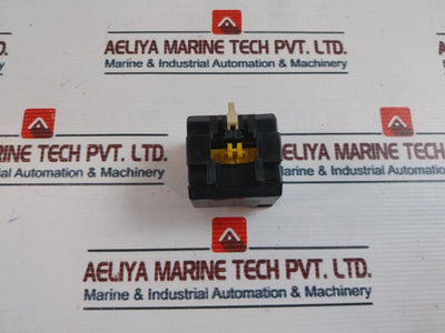 Hyundai Hmc10-hmc37 Mechanical Latching Block
