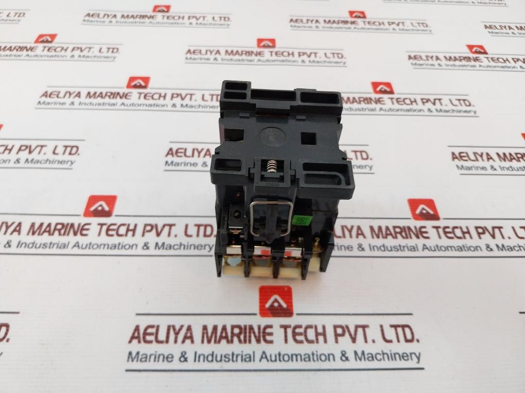 Hyundai Hmc 37 Magnetic Contactor Ksc4504.Ac3-0-0