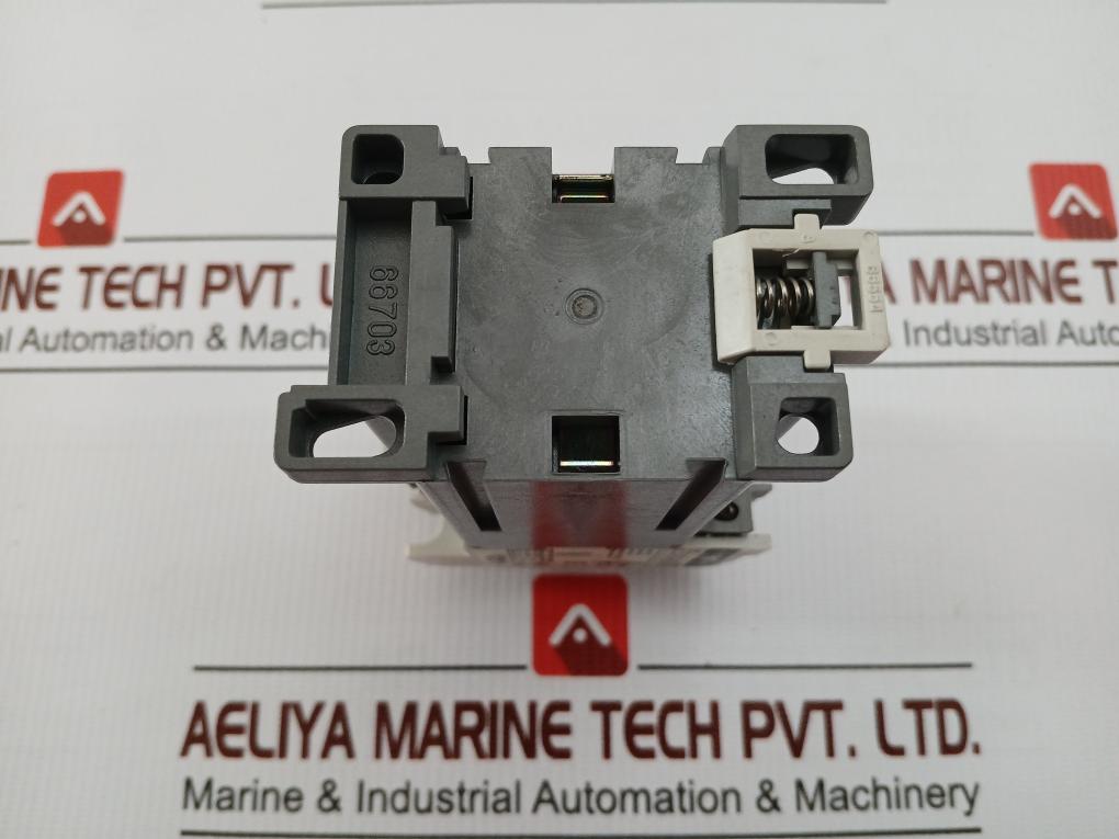 Hyundai 750V Control Relay Hmt 22