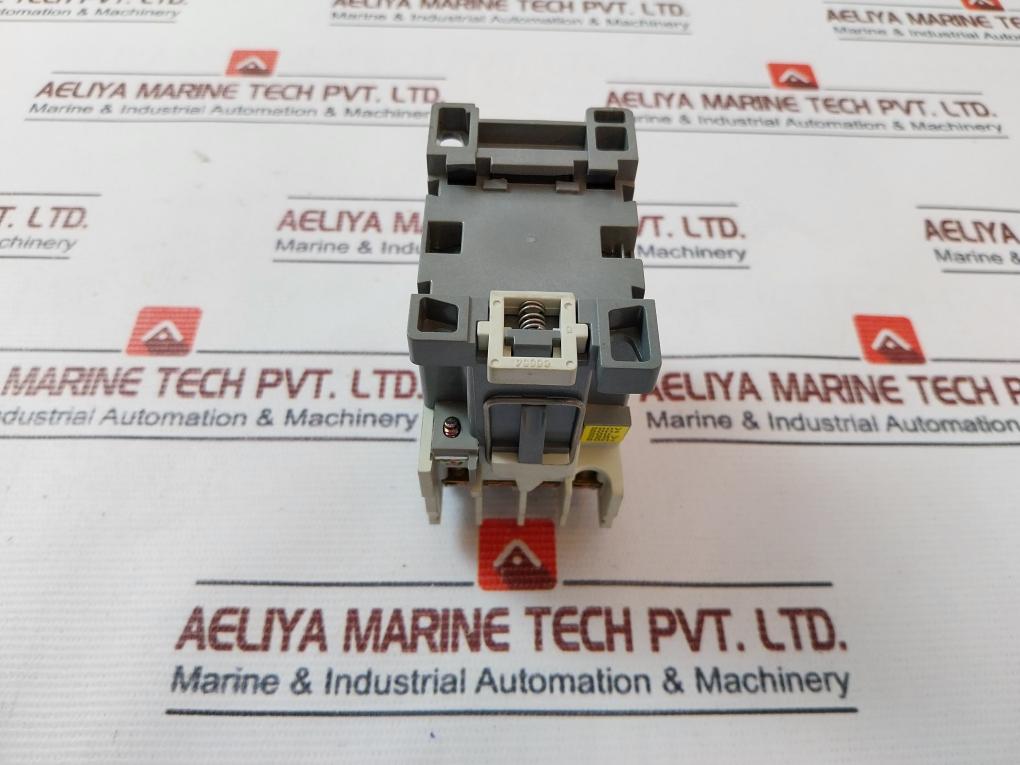 Hyundai Hmx 22 Control Relay 20a 200v 50hz