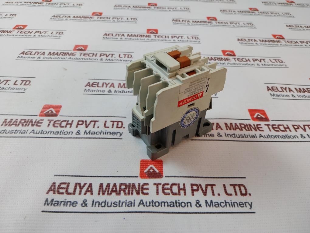 Hyundai Hmx 22 Control Relay 20a 200v 50hz