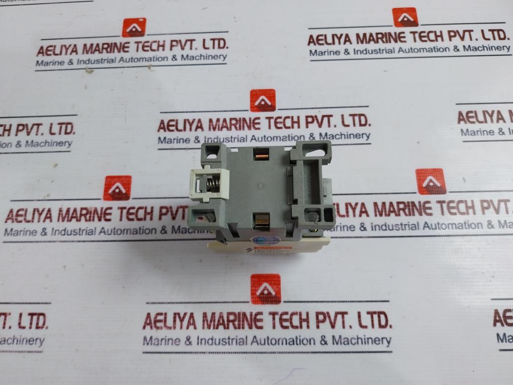 Hyundai Hmx 22 Control Relay 20A 200…220V 50Hz 60Hz
