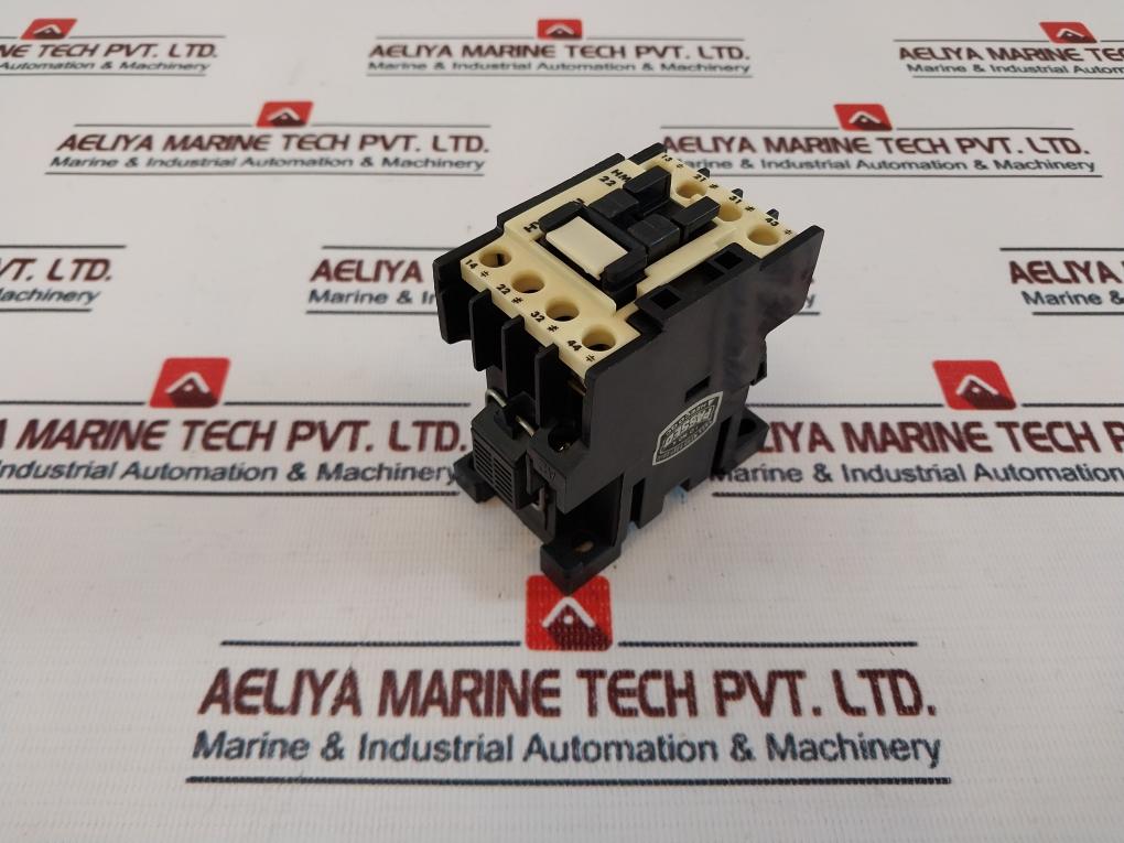 Hyundai Hmx 22 Control Relay 20A 660V~