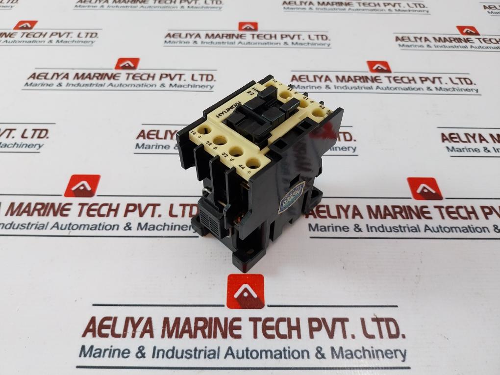 Hyundai Hmx 22 Control Relay 400…440V 50Hz 60Hz