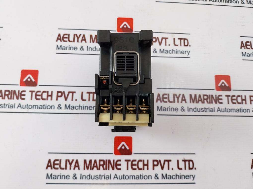 Hyundai Hmx 22 Control Relay 400…440V 50Hz 60Hz