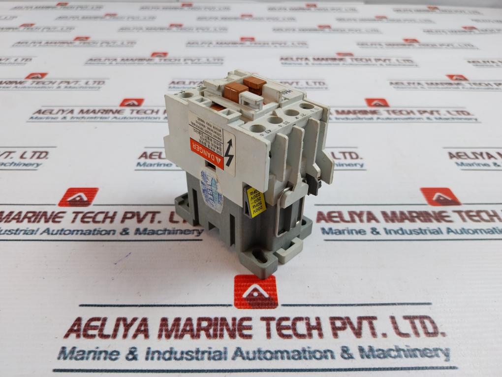 Hyundai Hmx 31 Auxiliary Control Relay 20A