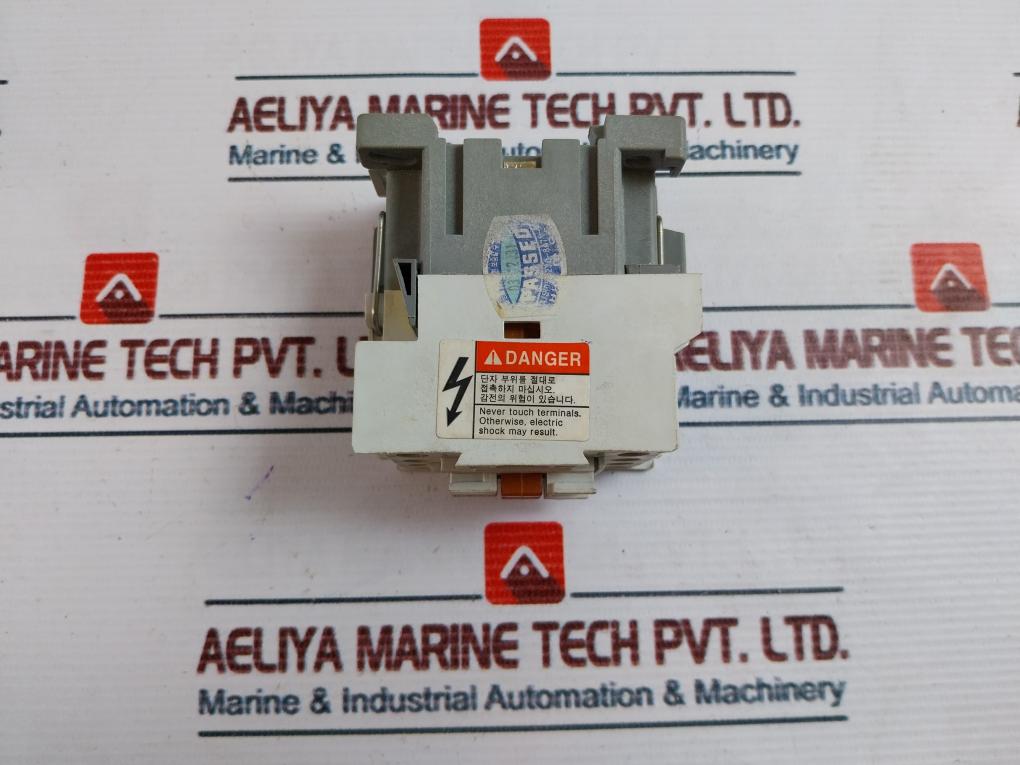 Hyundai Hmx 31 Auxiliary Control Relay 20A