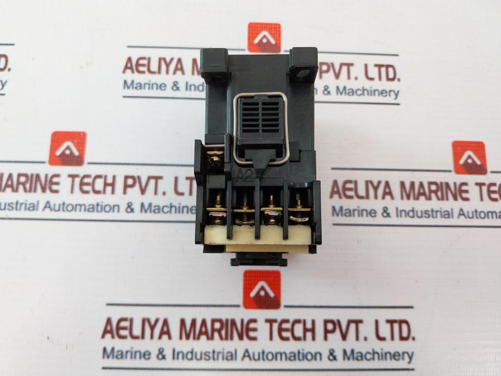 Hyundai Hmx 31 Control Relay 20A 660V