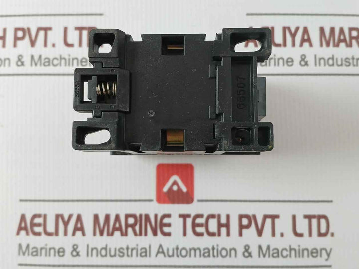Hyundai Hmx 40 Control Relay 220A 600Vac 10Awg Max
