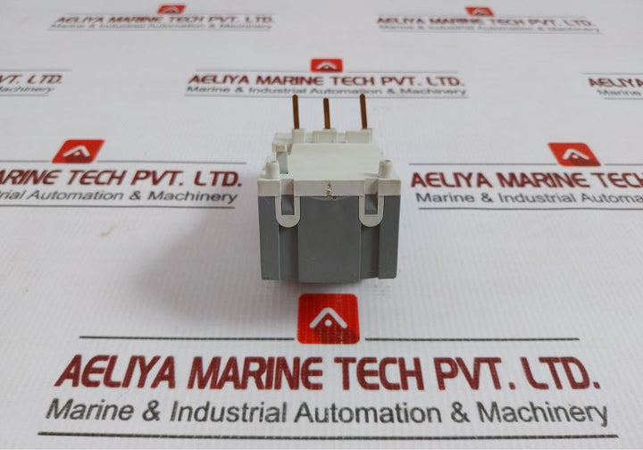 Hyundai Thermal Overload Relay 690V 5A Hith-22H