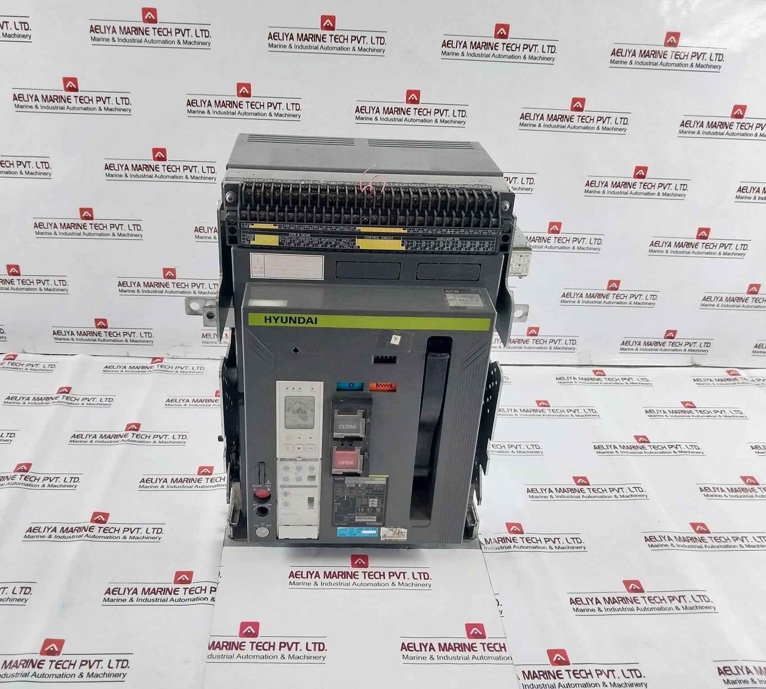 Hyundai Uan16A3B M1C1S168J 3-pole Air Circuit Breaker Afagamaqaxv4