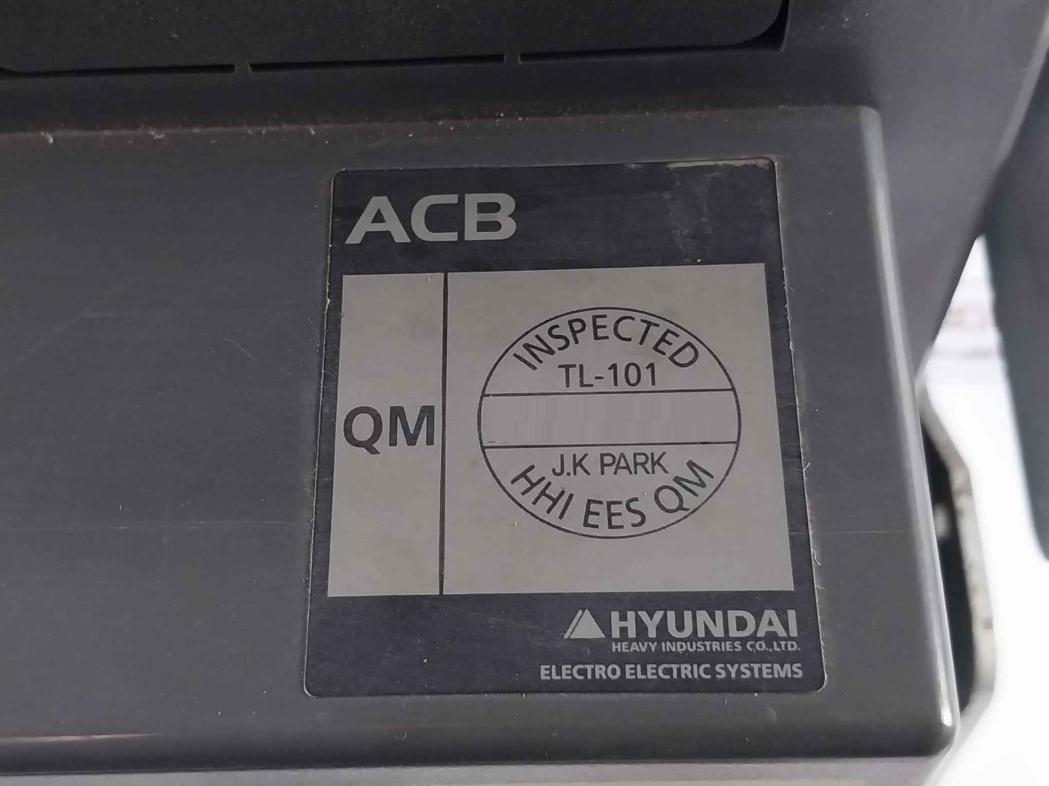 Hyundai Uan16A3B M1C1S168J 3-pole Air Circuit Breaker Afagamaqaxv4