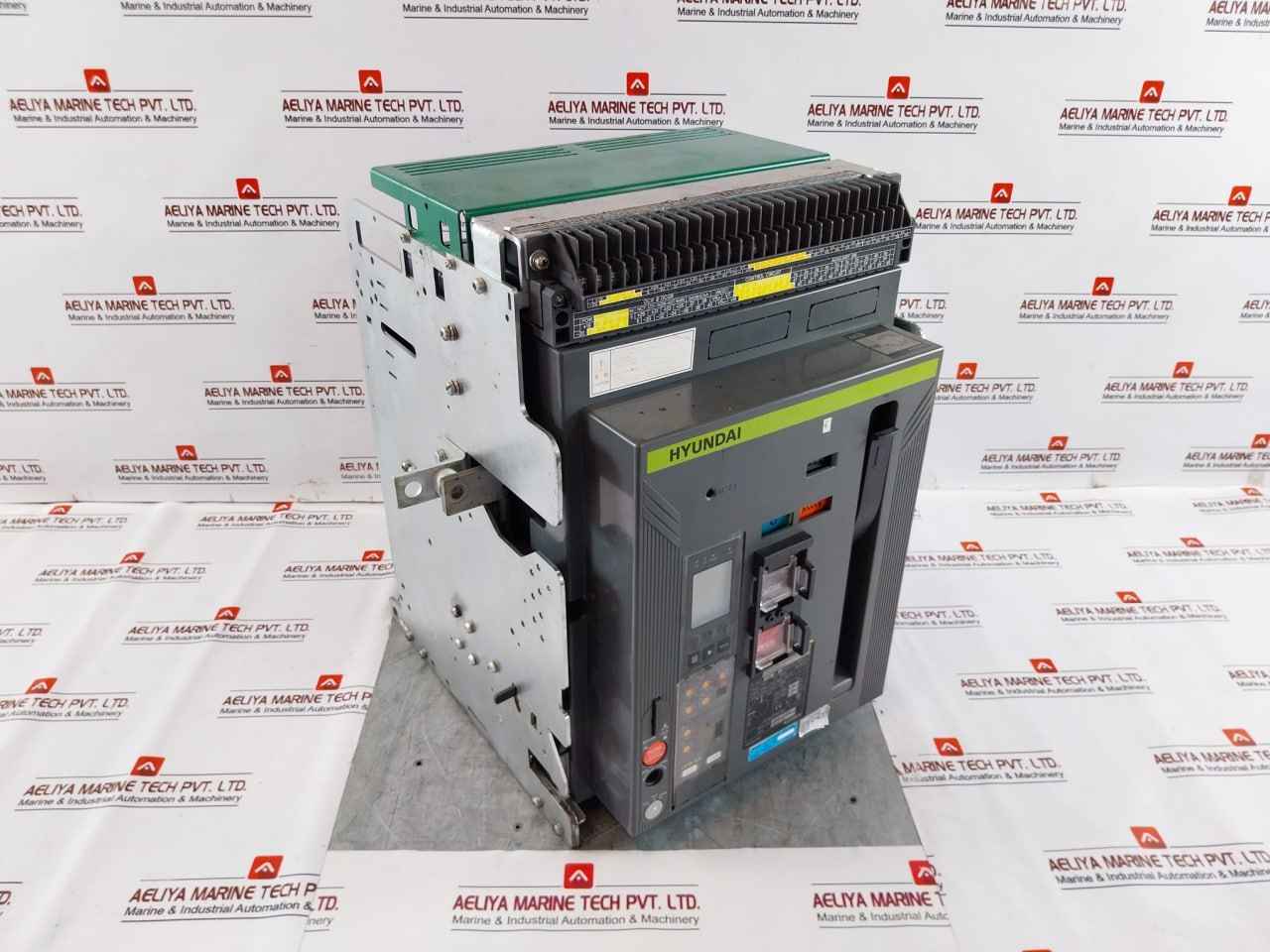 Hyundai Uan16A3B M1C1S168J Air Circuit Breaker 1000V 3-pole 50/60Hz
