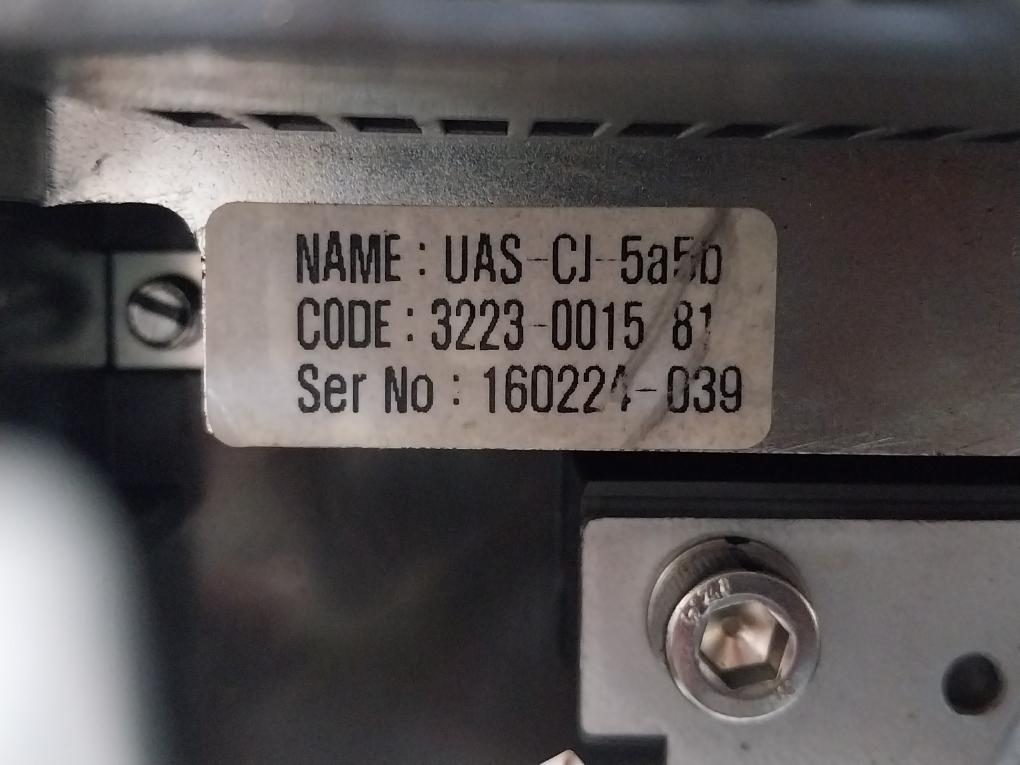 Hyundai Uan16A3B M1C1S168T 3-pole Air Circuit Breaker 12Kv 1000V 50/60Hz