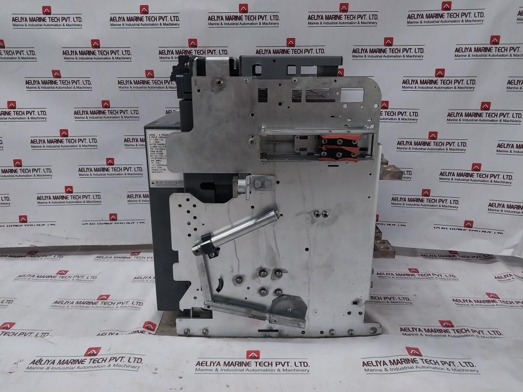 Hyundai Uan16A3B M1C1S168T 3-pole Air Circuit Breaker 12Kv 1000V 50/60Hz