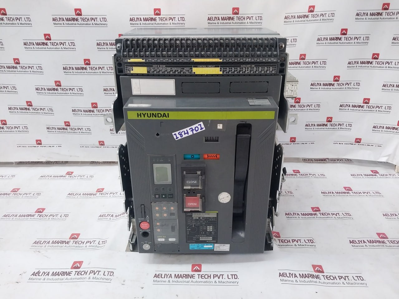 Hyundai Uan16A3B M1C1S168T 3-pole Air Circuit Breaker 12Kv 1000V 50/60Hz
