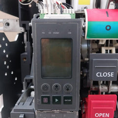 Hyundai Uan16A3B M1C1S168T 3-pole Air Circuit Breaker 12Kv 1000V 50/60Hz