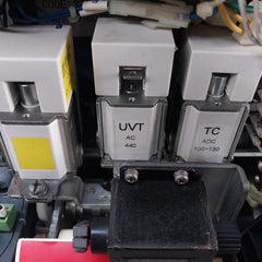Hyundai Uan16A3B M1C1S168T 3-pole Air Circuit Breaker 12Kv 1000V 50/60Hz