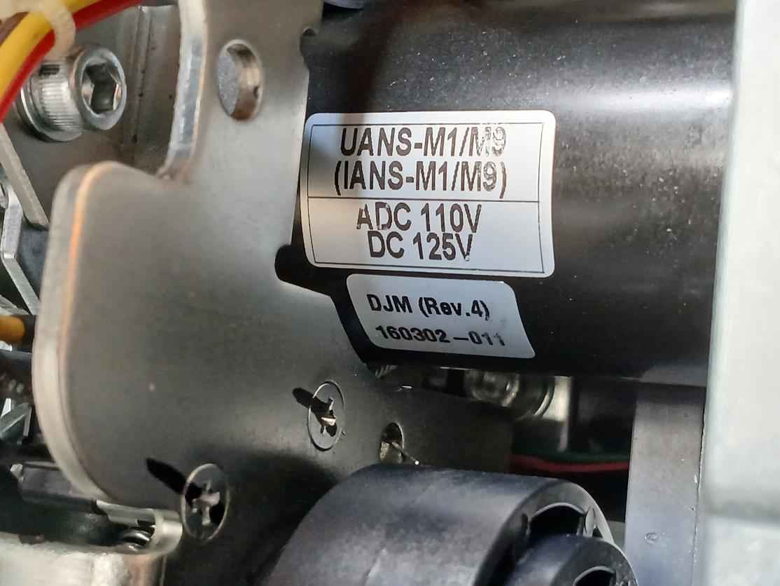 Hyundai Uan50C3C M1C1S168S Acb Air Circuit Breaker 3P 100% Icu 1000V 50/60 Hz