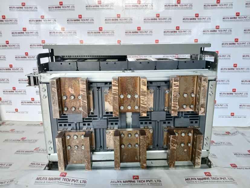 Hyundai Uan50C3C M1C1S168S Acb Air Circuit Breaker 3P 100% Icu 1000V 50/60 Hz