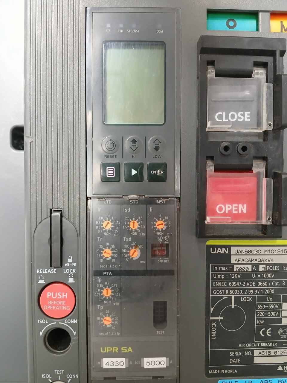 Hyundai Uan50C3C M1C1S168S Acb Air Circuit Breaker 3P 100% Icu 1000V 50/60 Hz