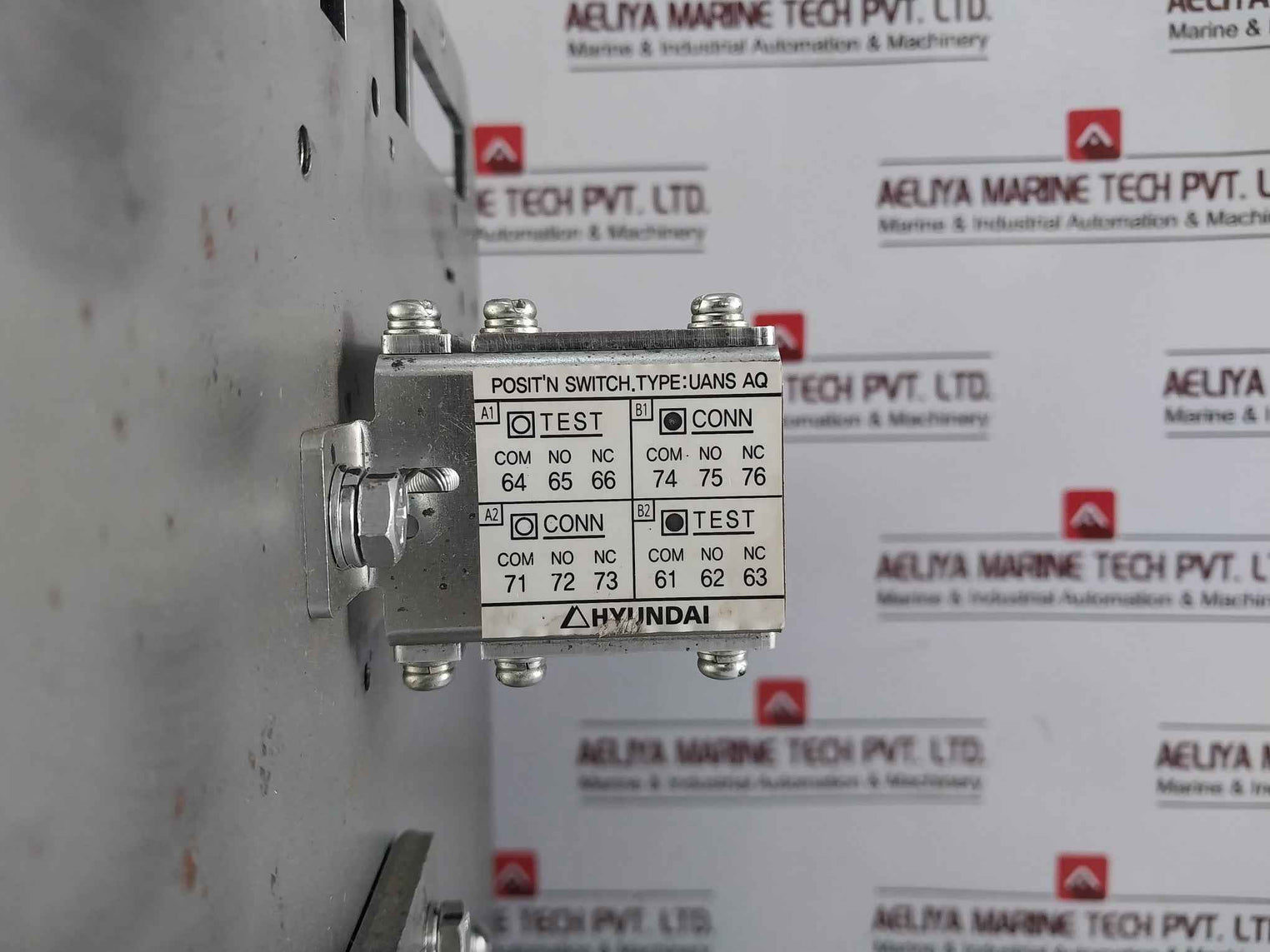 Hyundai Uan50C3C M1C1S168S Air Circuit Breaker 3-pole 50/60Hz 1000V 5000A