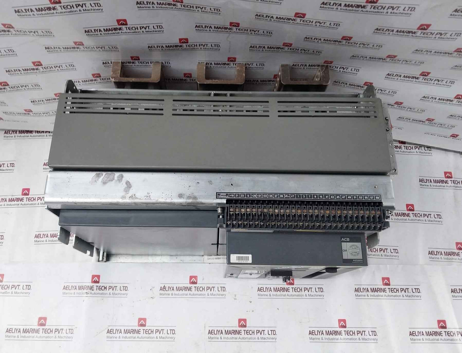 Hyundai Uan50C3C M1C1S168S Air Circuit Breaker 5000A 3-pole 1000V