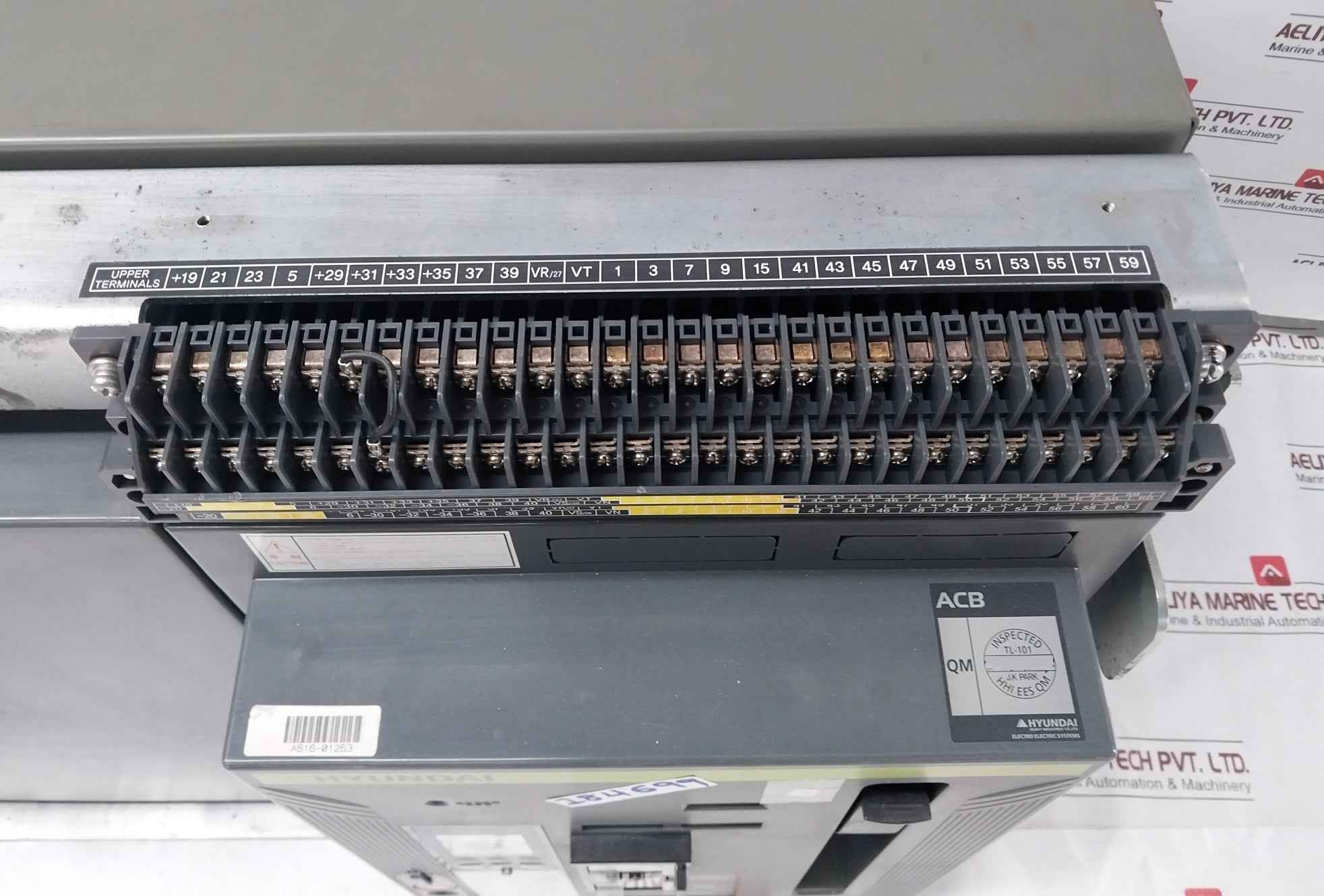 Hyundai Uan50C3C M1C1S168S Air Circuit Breaker 5000A 3-pole 1000V