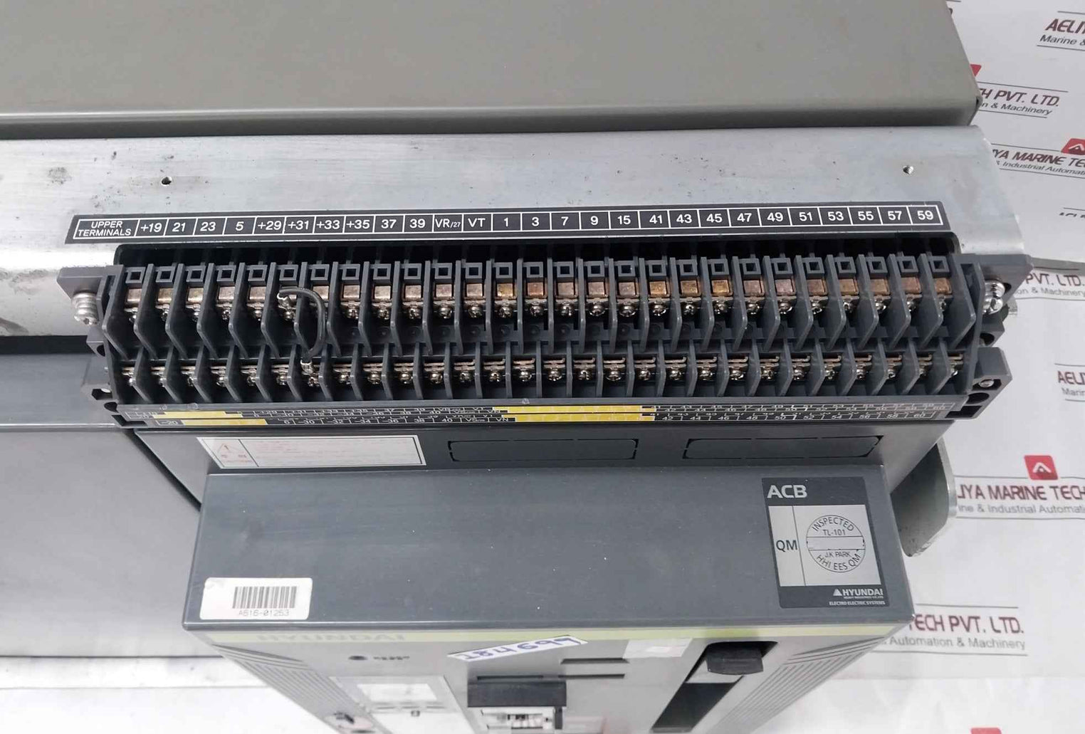 Hyundai Uan50C3C M1C1S168S Air Circuit Breaker 5000A 3-pole 1000V