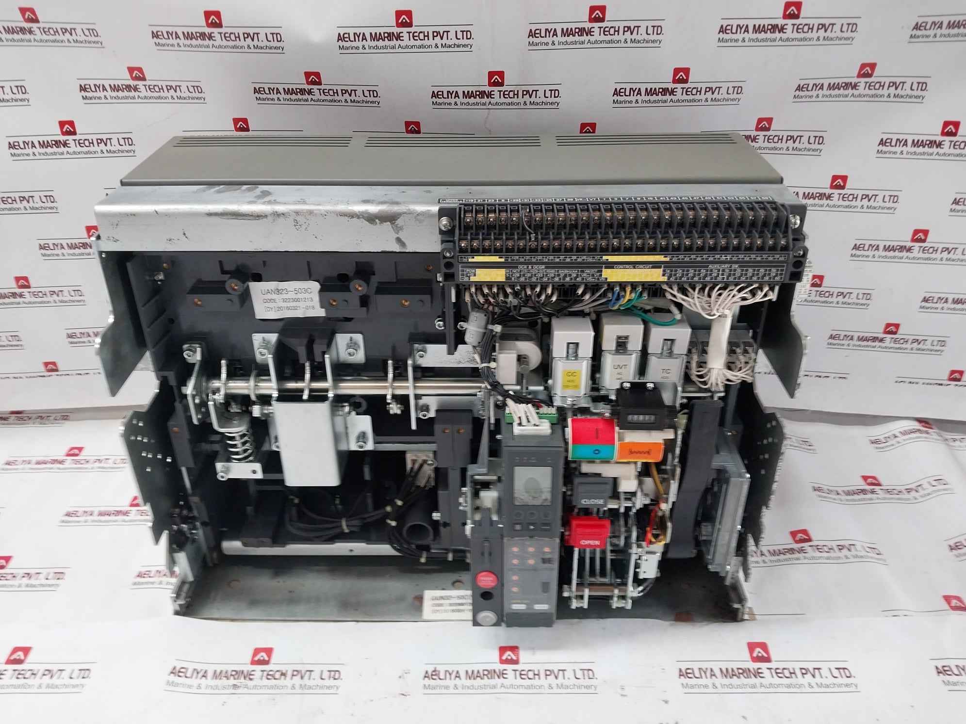 Hyundai Uan50C3C M1C1S168S Air Circuit Breaker 5000A 3-pole 1000V