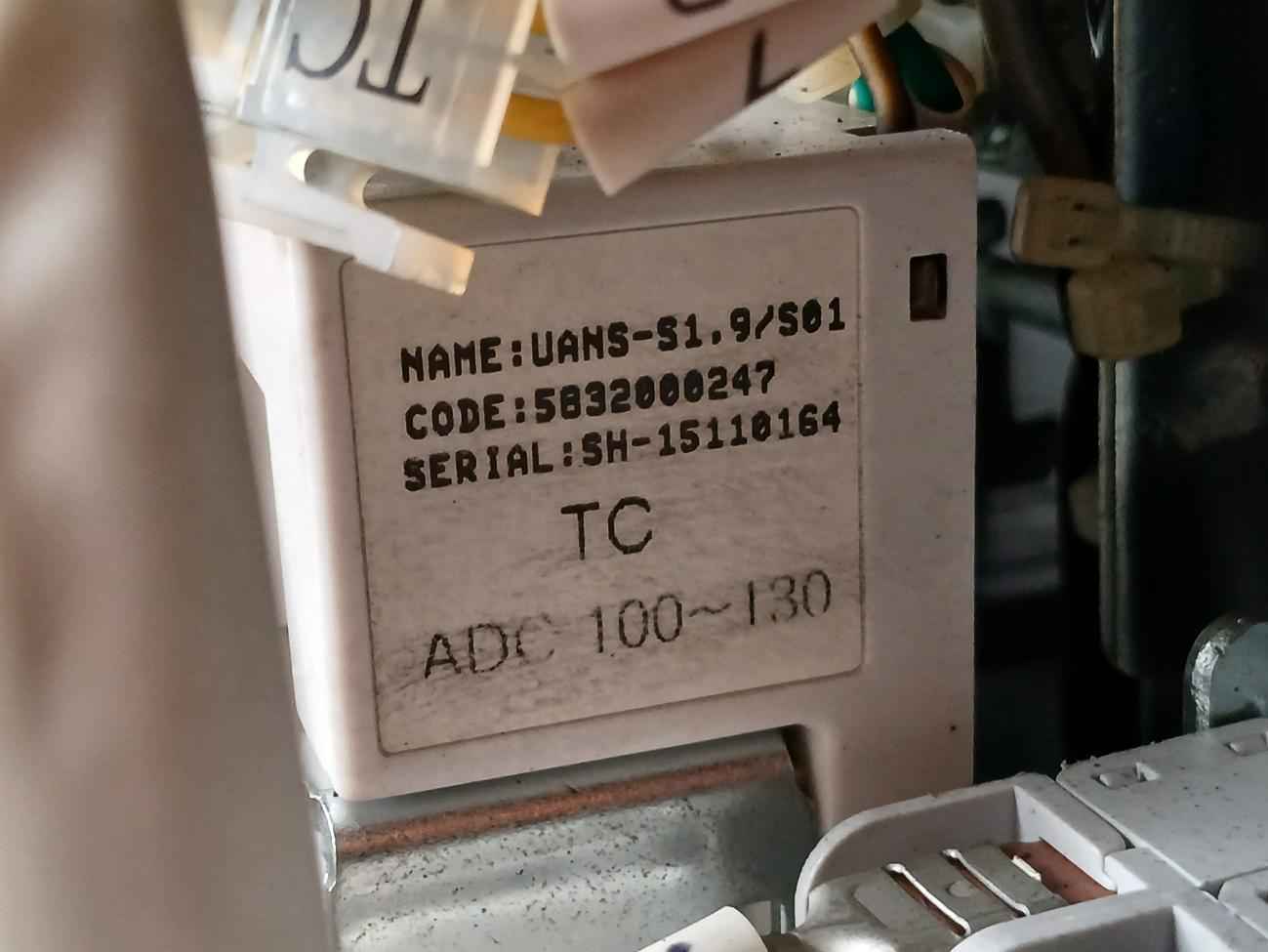 Hyundai Uan50C3C M1C1S168S Air Circuit Breaker Acb 3 Poles 1000V 50/60 Hz