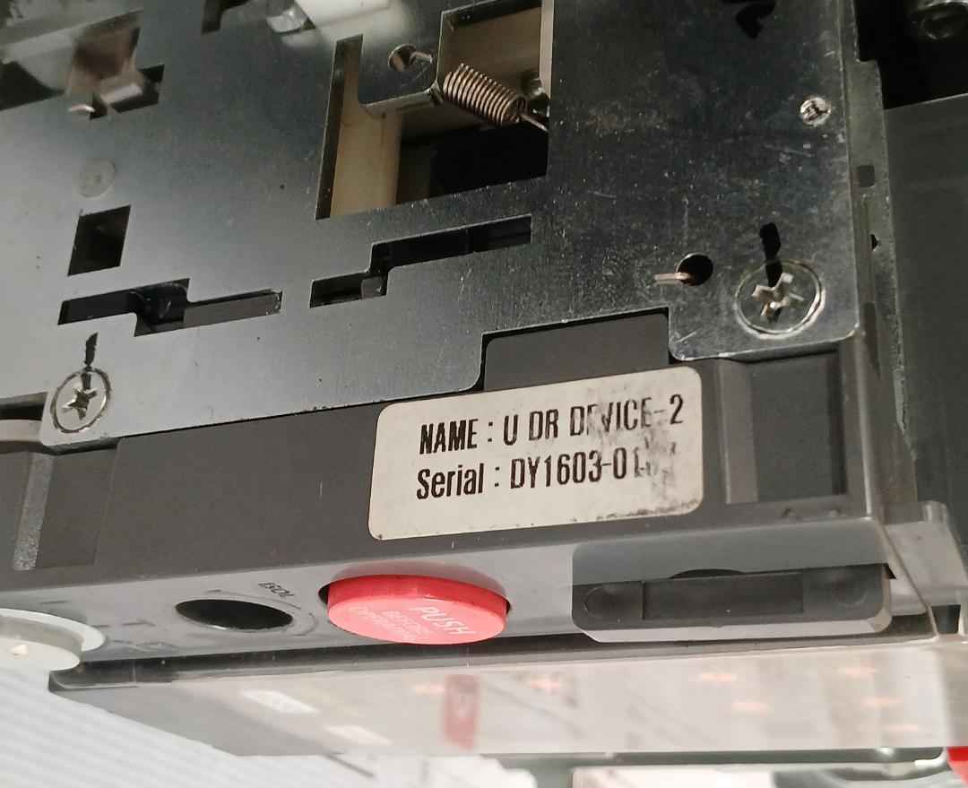 Hyundai Uan50C3C M1C1S168S Air Circuit Breaker Acb 3 Poles 1000V 50/60 Hz