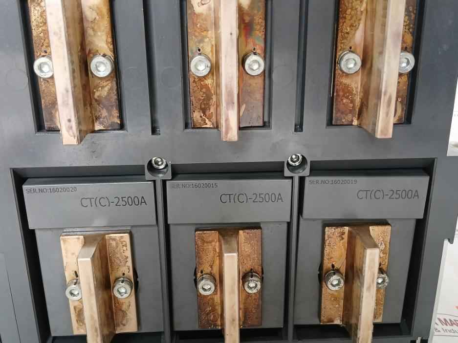 Hyundai Uan50C3C M1C1S168S Air Circuit Breaker Acb 3 Poles 1000V 50/60 Hz