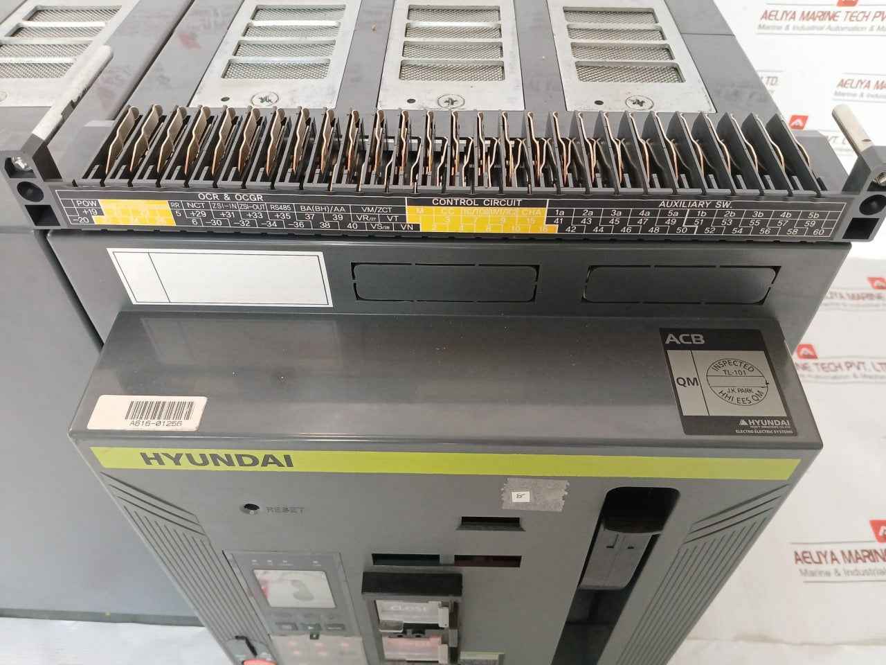 Hyundai Uan50C3C M1C1S168S Air Circuit Breaker Acb 3 Poles 1000V 50/60 Hz