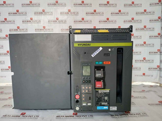 Hyundai Uan50C3C M1C1S168S Air Circuit Breaker Acb 3 Poles 1000V 50/60 Hz