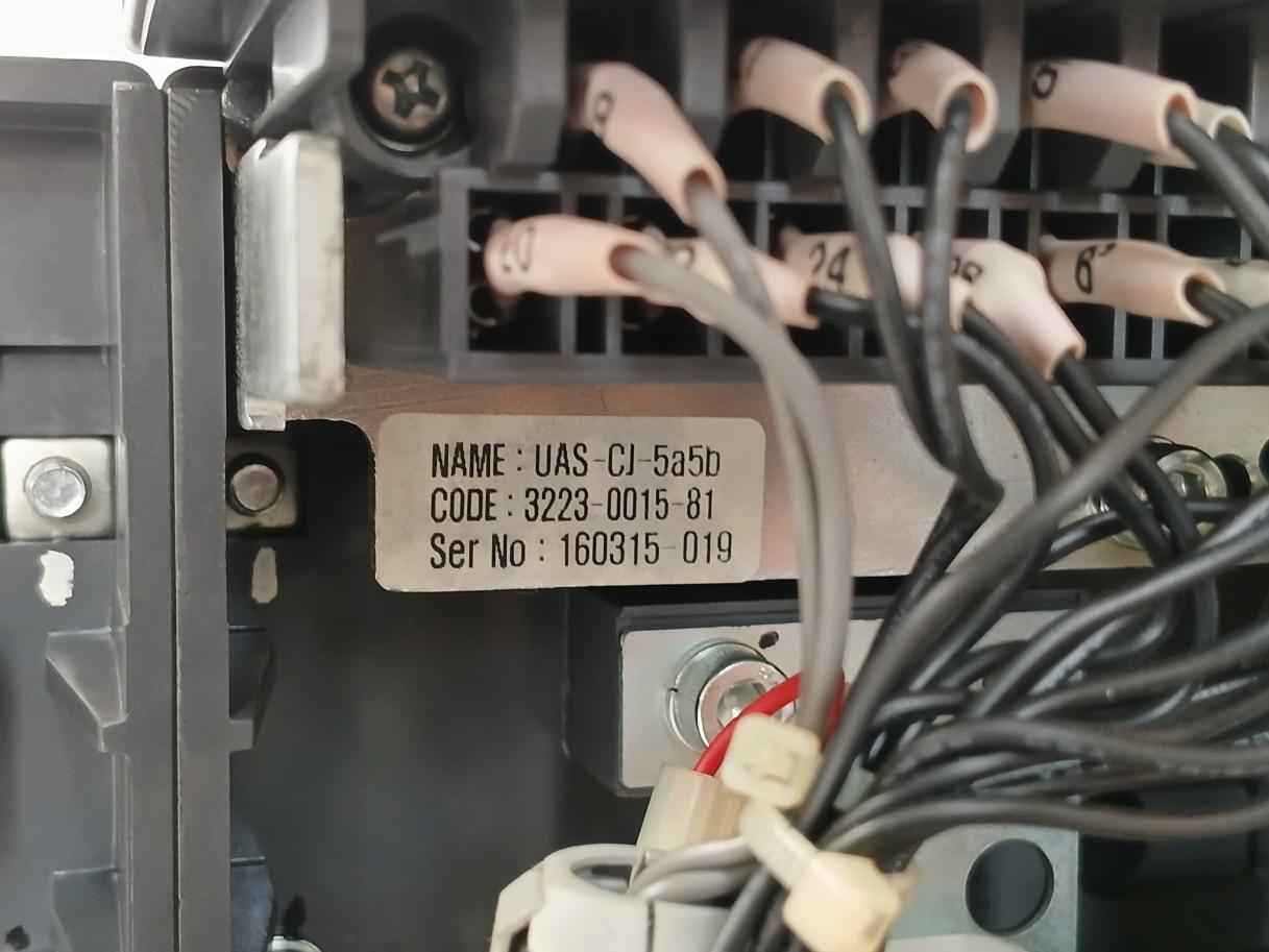 Hyundai Uan50C3C M1C1S168S Air Circuit Breaker Acb 3 Poles 1000V 50/60 Hz