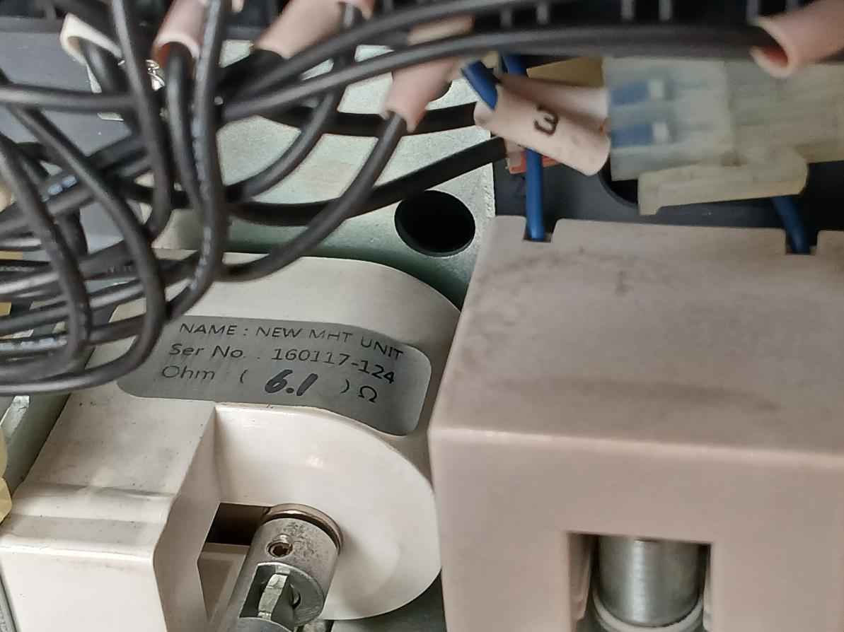 Hyundai Uan50C3C M1C1S168S Air Circuit Breaker Acb 3 Poles 1000V 50/60 Hz