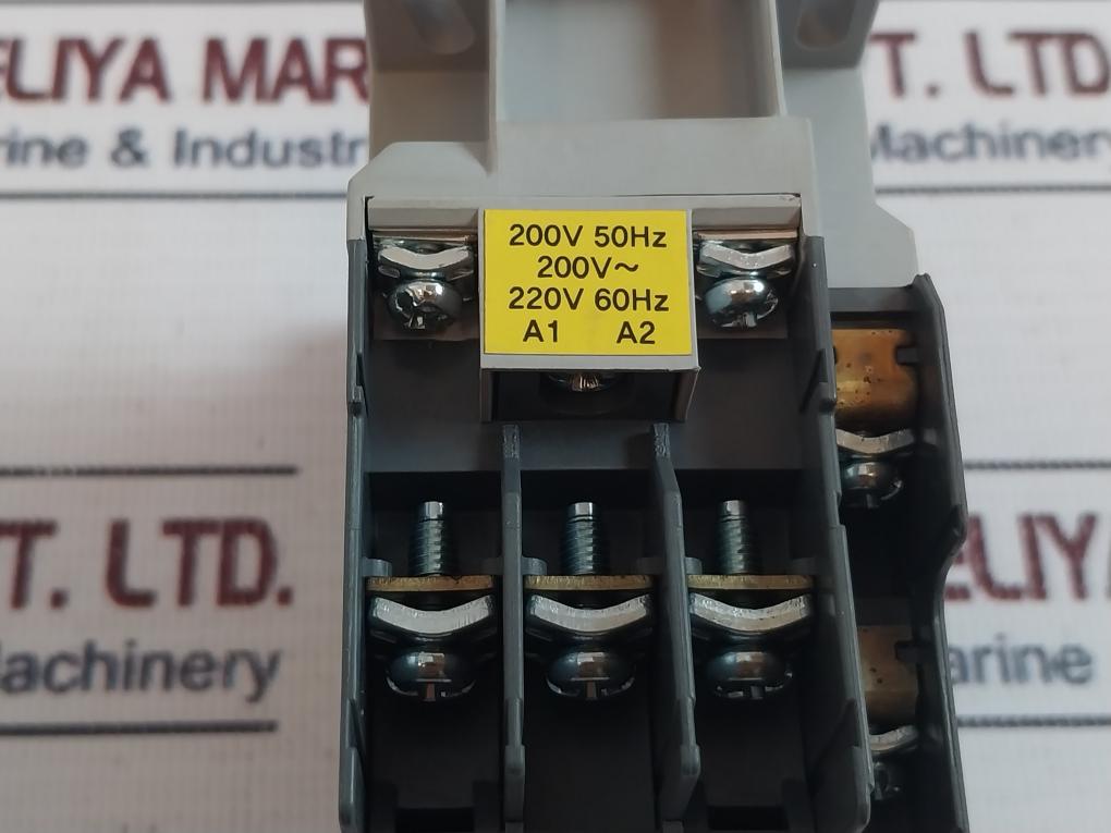 Hyundai Umc 12B Magnetic Contactor, 20A, 750V~, 6Kv