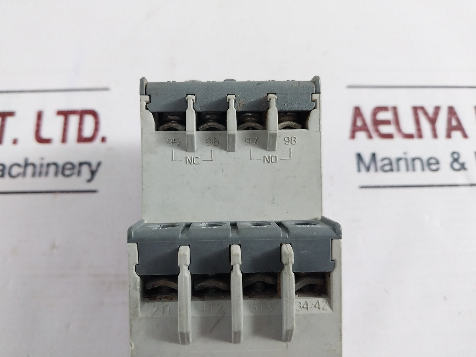 Hyundai Uth 12K Thermal Overload Relay 600V Max 5A B600-p300