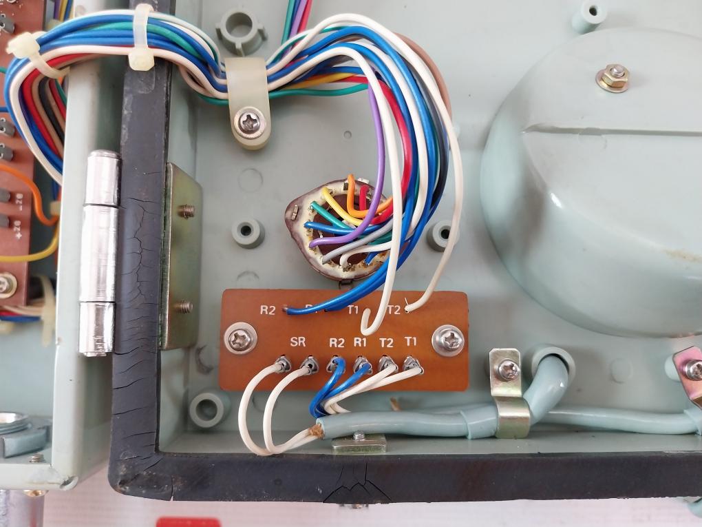 Hyundai Wall E0108009700X Marine Pabx Wall Telephone Rev B Hei Cb-001,Hei Ct-002