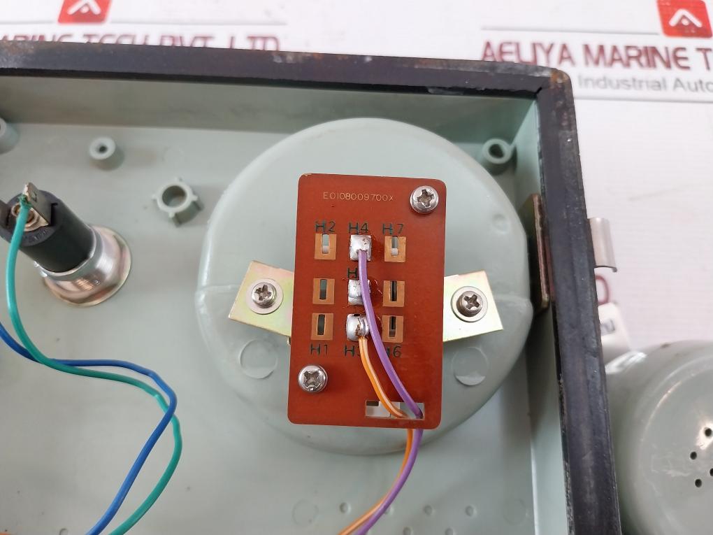 Hyundai Wall E0108009700X Marine Pabx Wall Telephone Rev B Hei Cb-001,Hei Ct-002