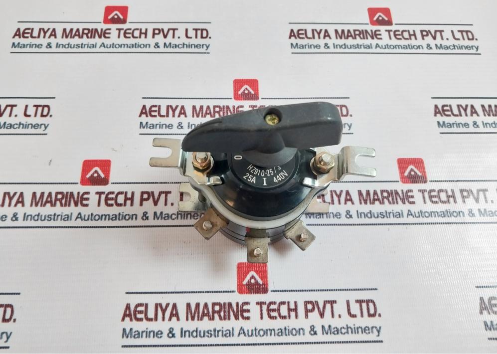 Hz910-25/3 25A 440V Combination Switch 440V 25A