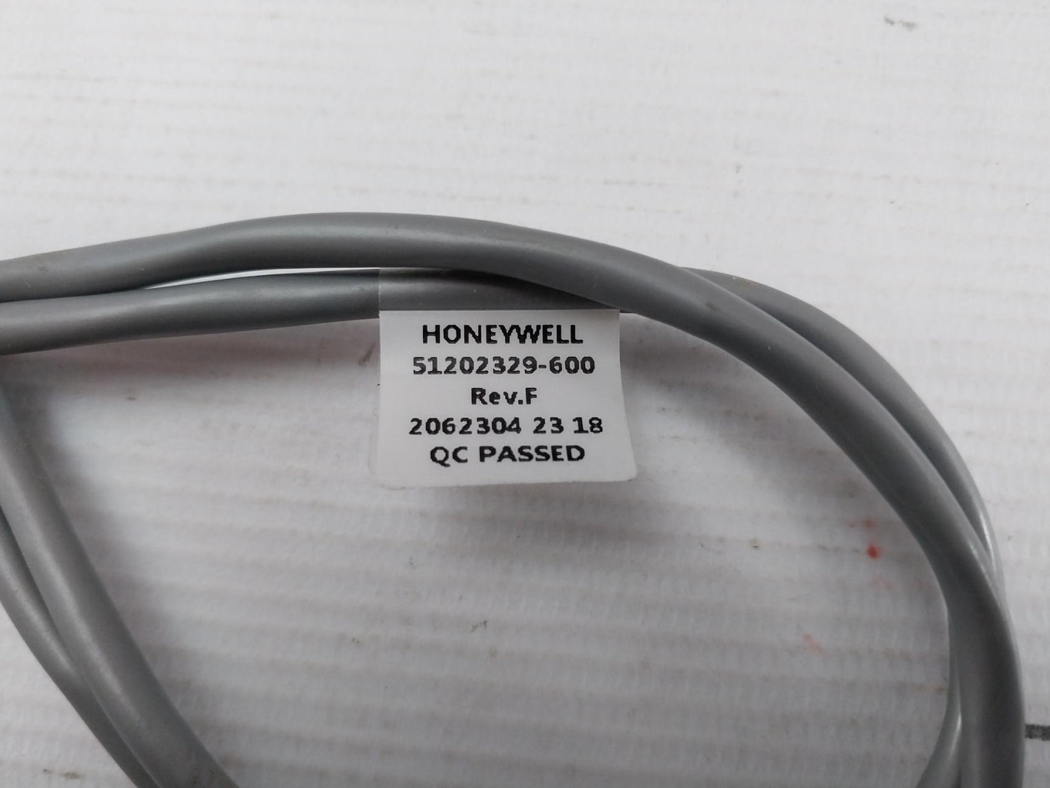 I/O Link Cable Part No. 51202329-602 Honeywell 51202329-600 Rev.F
